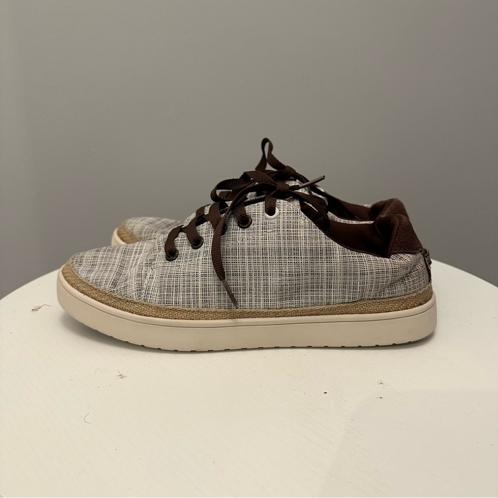 Koolaburra By Ugg Womens Tana Brown Sneakers. Women’s 9.